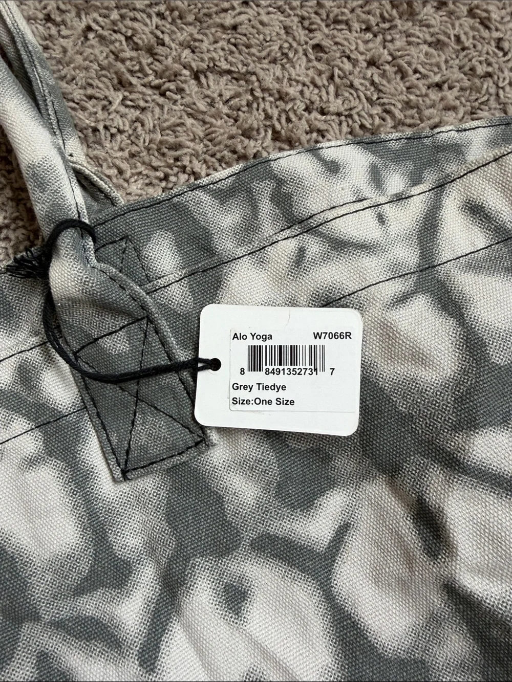 Alo Yoga Gray & White Tie-Dye Large Logo Tote Bag